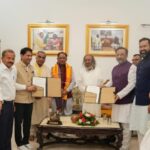 Gurudev Sri Sri Ravi Shankar graced the MoU signing between The Art of Living Social Projects and the Chhattisgarh Govt.