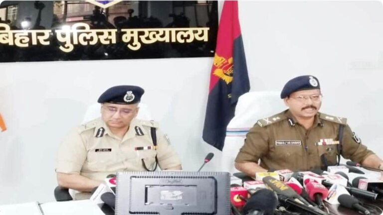 Police (1)